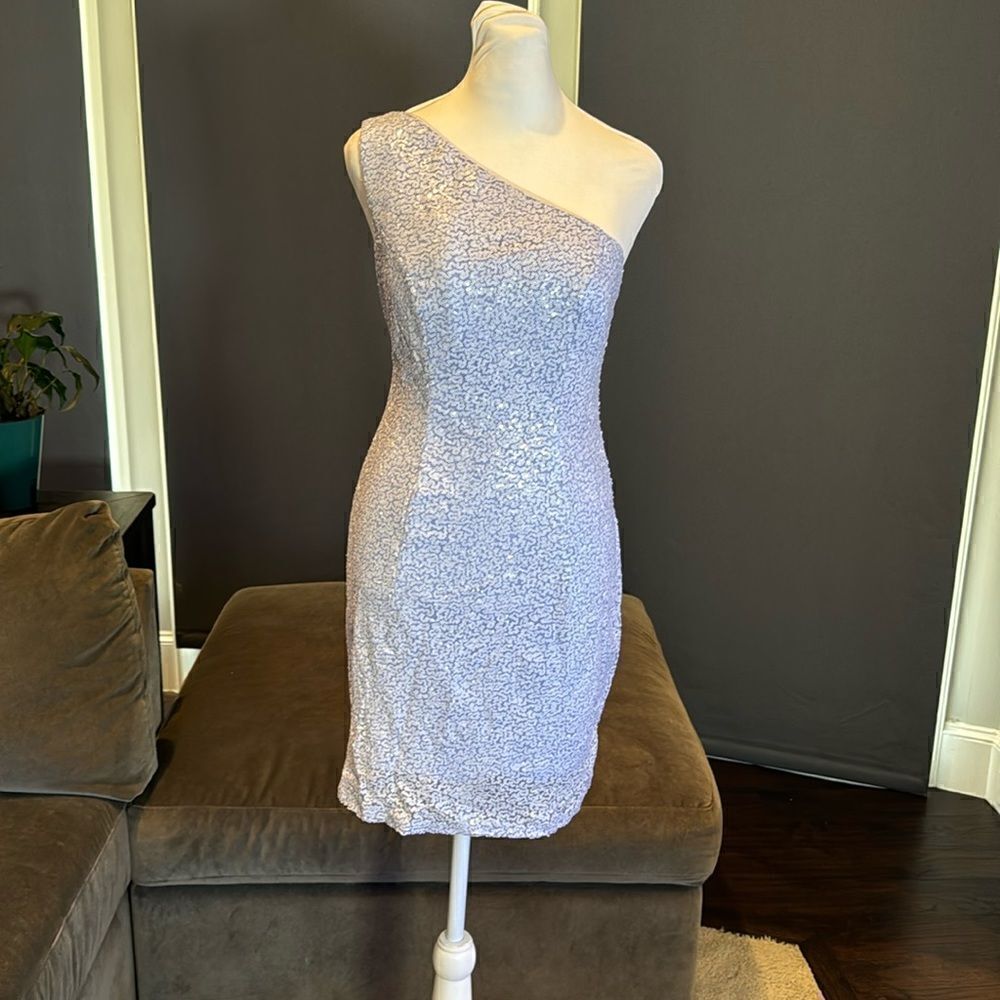 Women’s Lavender Sequined One Shoulder Short Prom Party Homecoming Dress Size 2